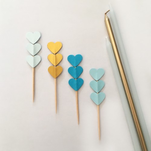 Cupcake Toppers Τριπλές Καρδιές Σε Χρυσές Και Γαλάζιες Ανταύγειες-Hand Made by Ministry Of Art 8pcs